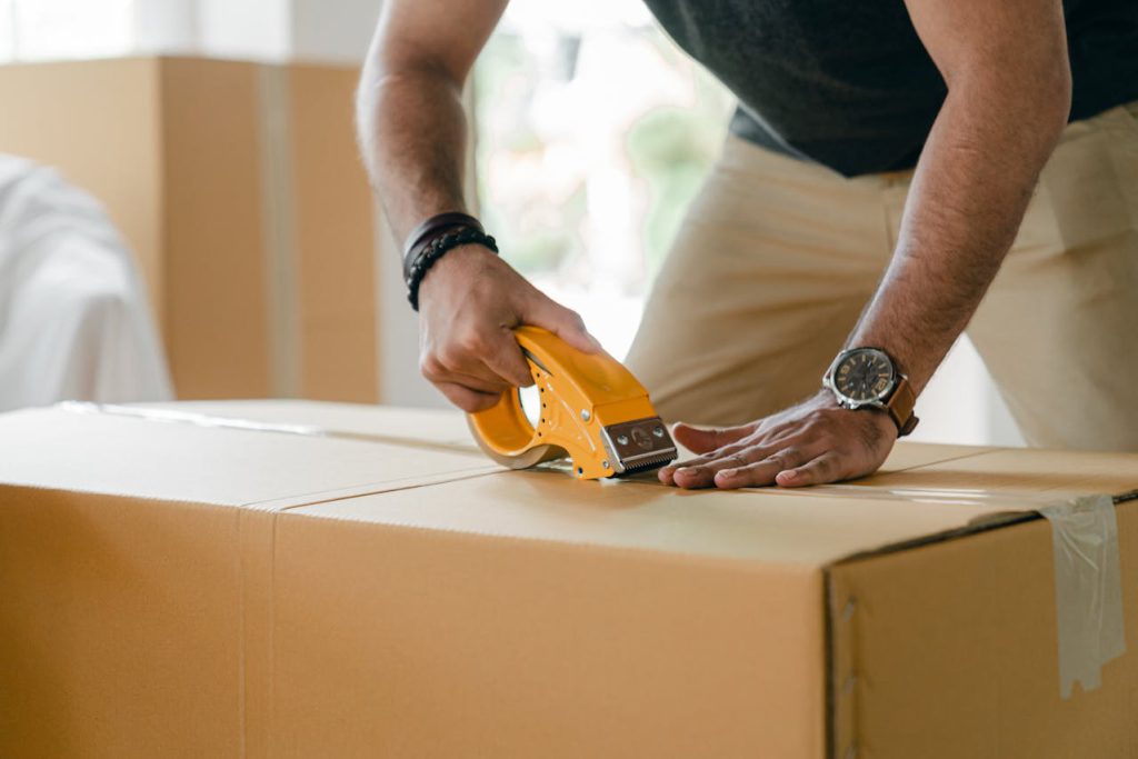 Why Hiring a Professional Moving Company is Worth It